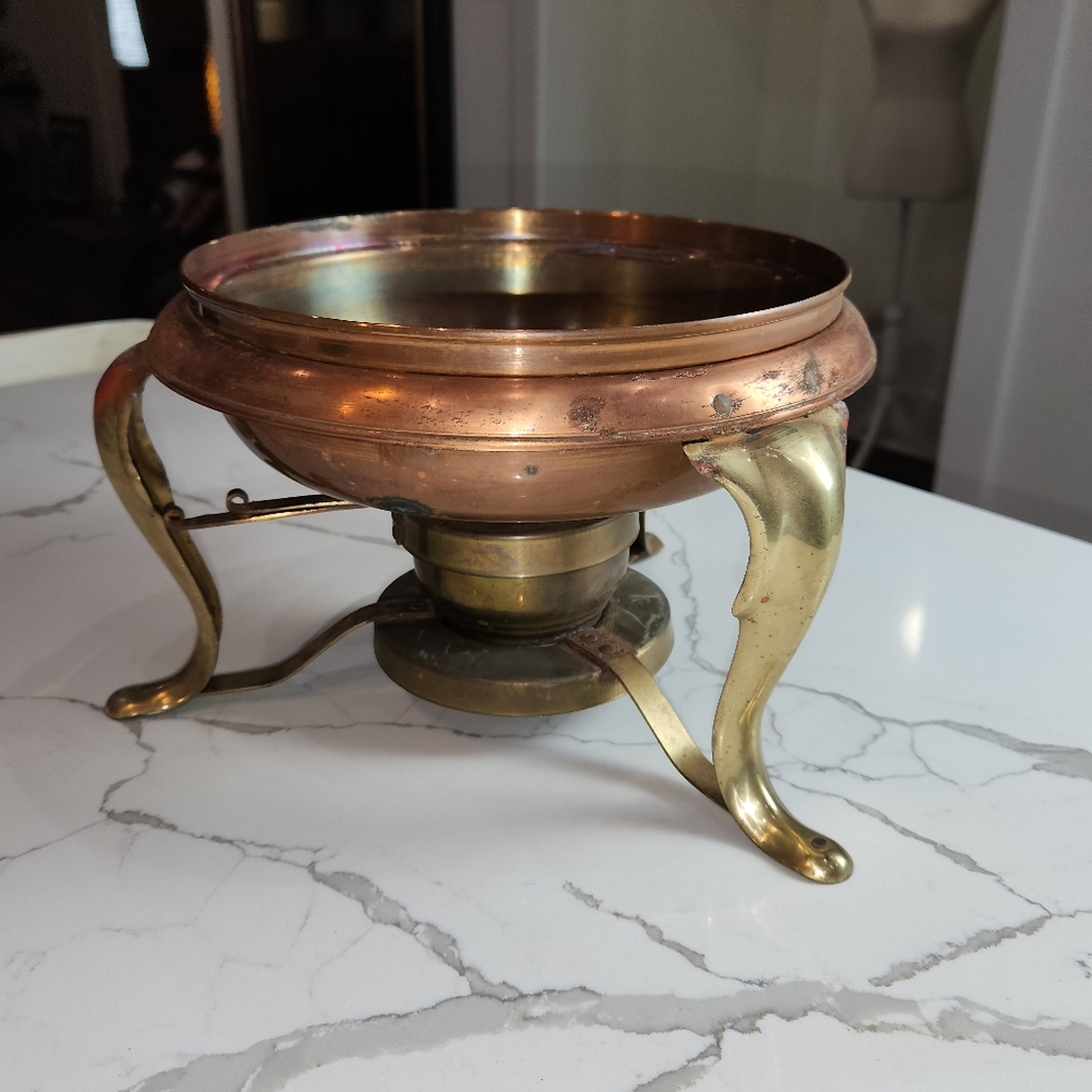 VINTAGE COPPER CHAFING DISH WITH FOOTED WARMER STAND
